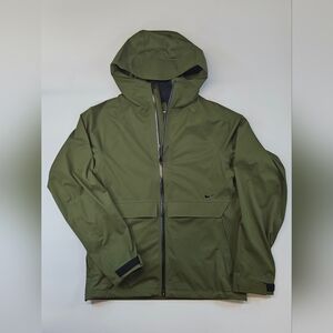 Nike Storm-Fit ADV A.P.S Fitness Jacket Rough Green Men’s Sz Small NWOT Ret $250